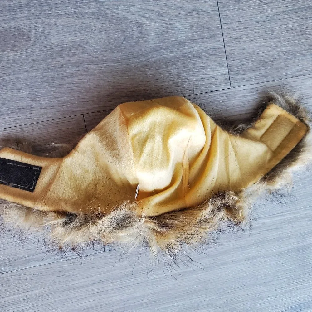 Lion Mane Costume for Cat with Velcro fastener